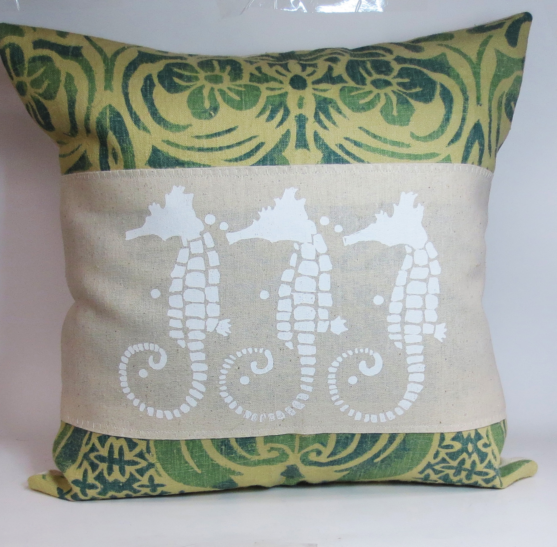 Decorative Throw Pillow Cushion Cover With Screen Print White Sea Horses Beach Shabby Chic Theme ...
